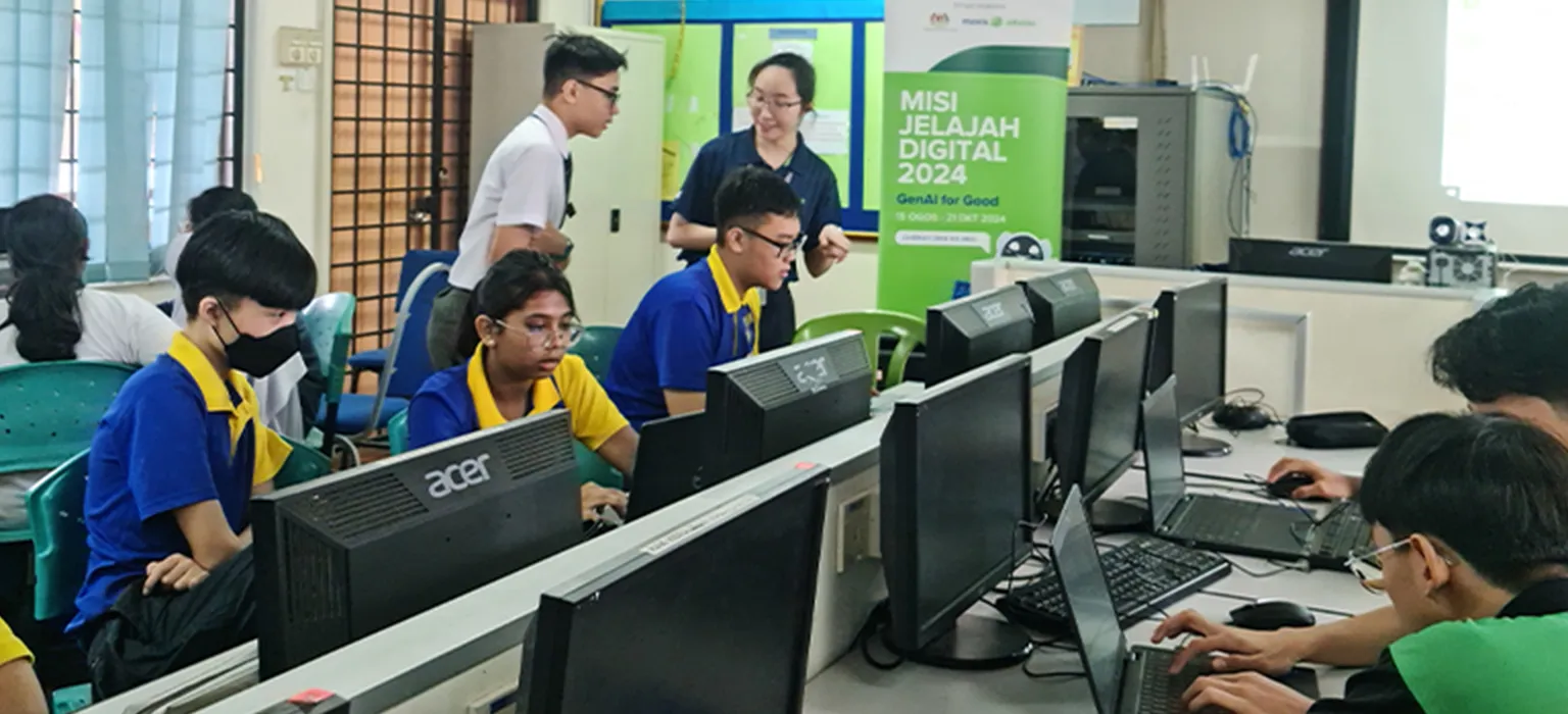 Misi Jelajah Digital (MJD) 2024 Empowers Students with GenAI and ChatGPT Skills!