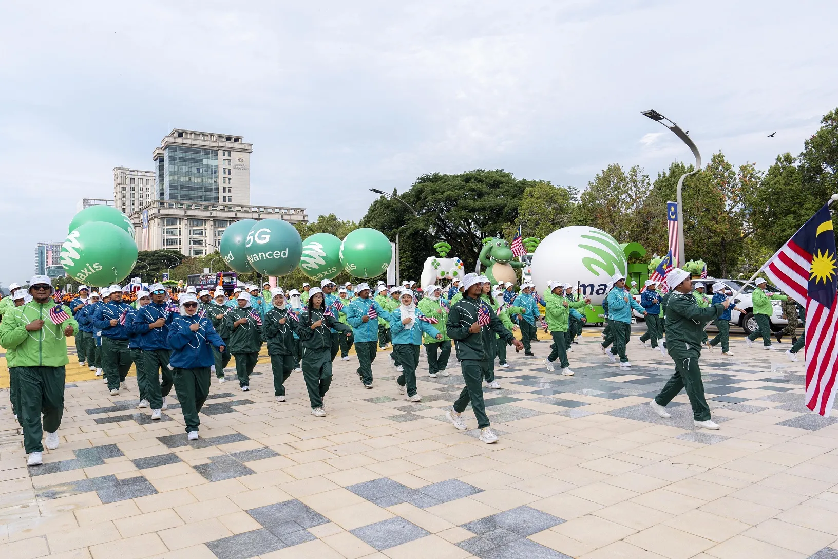 Maxis National Day Parade Image 2