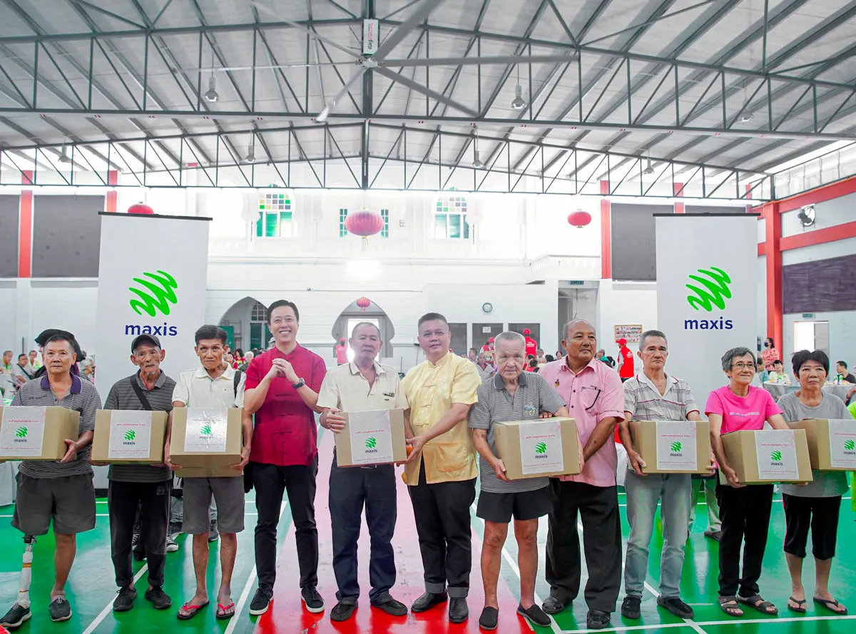 Maxis fosters meaningful connections and gives back to the community for Chinese New Year Pic 1